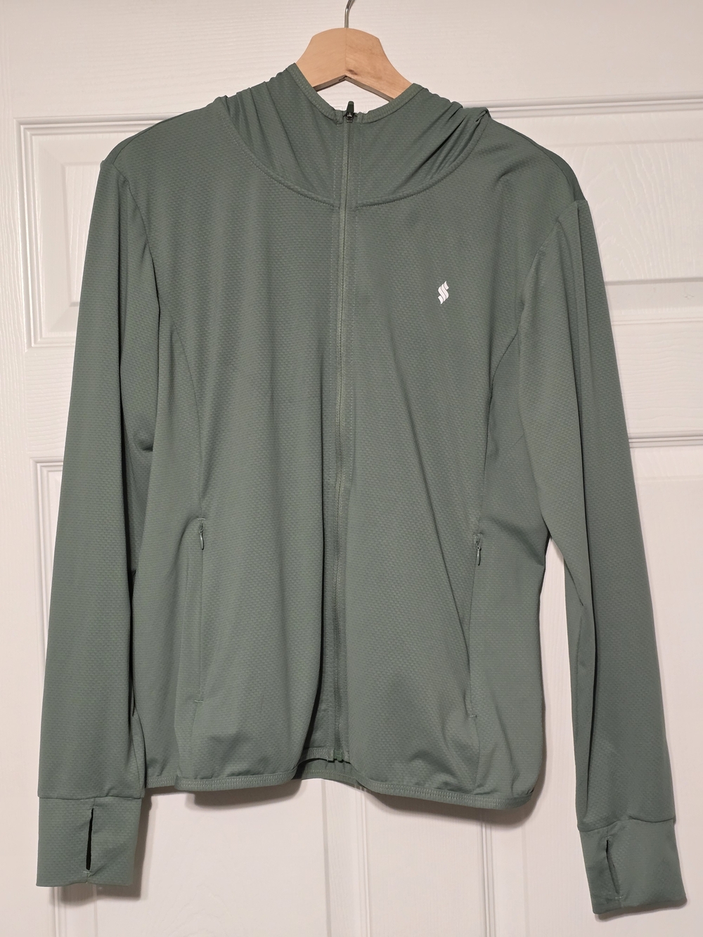 Soothfeel Sage Green UPF 50+ Sun Protection Jacket Hoodie Medium EUC